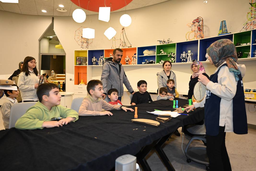 Konya’da yarıyıl tatilinde bilim şenliği 9